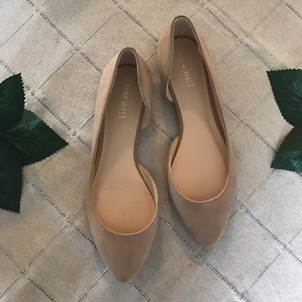 Nine West Nude Pointed d’Orsay Flats